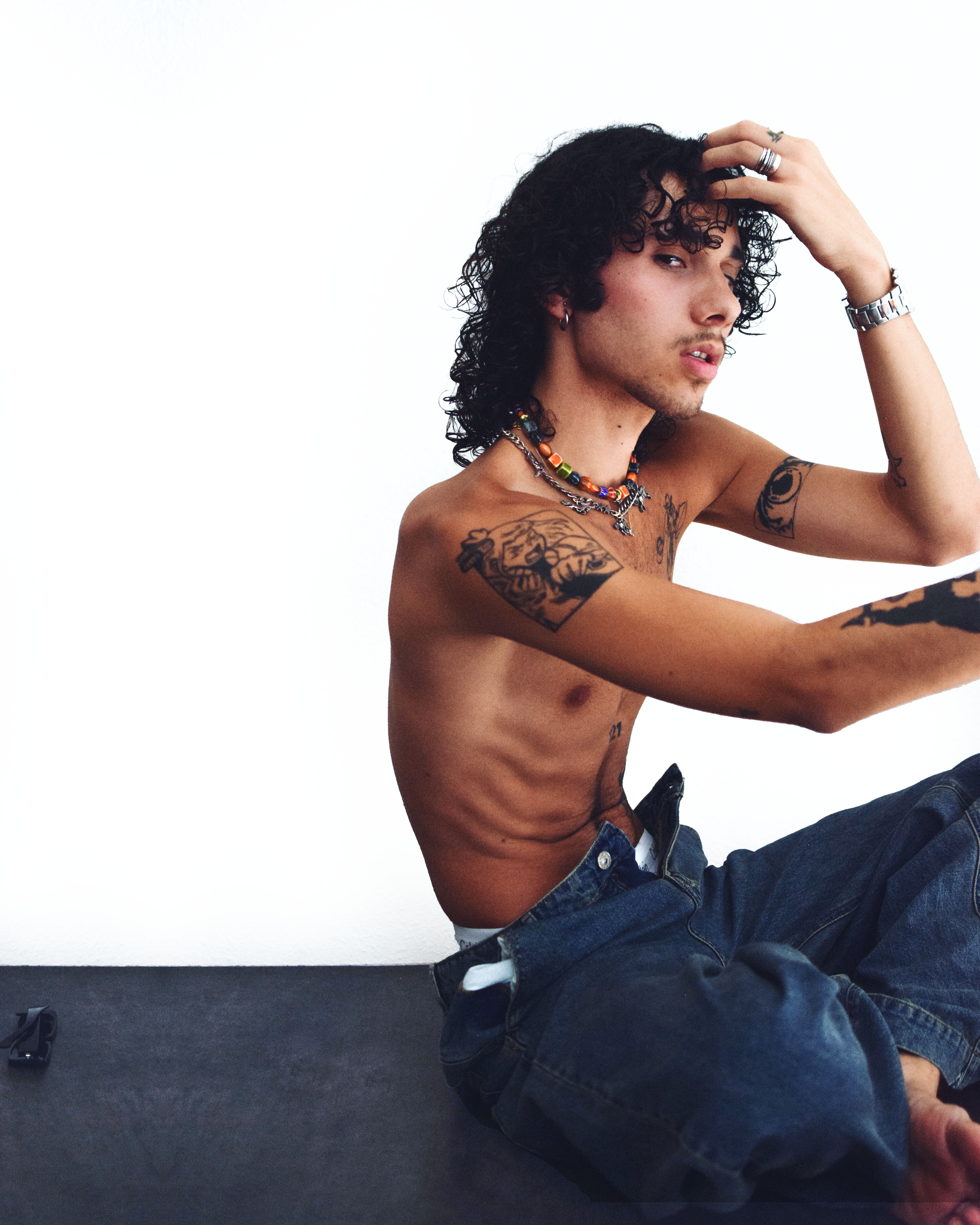 Model Image 4