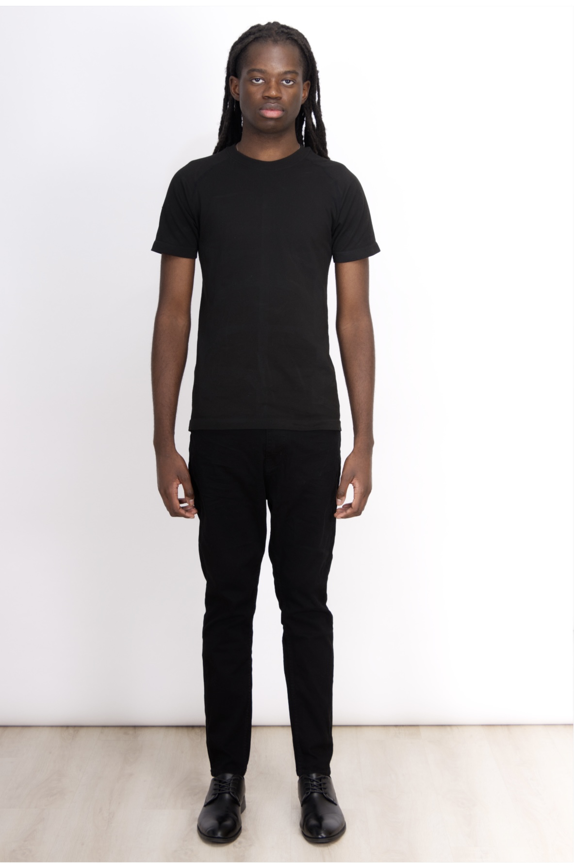 Model Image 2