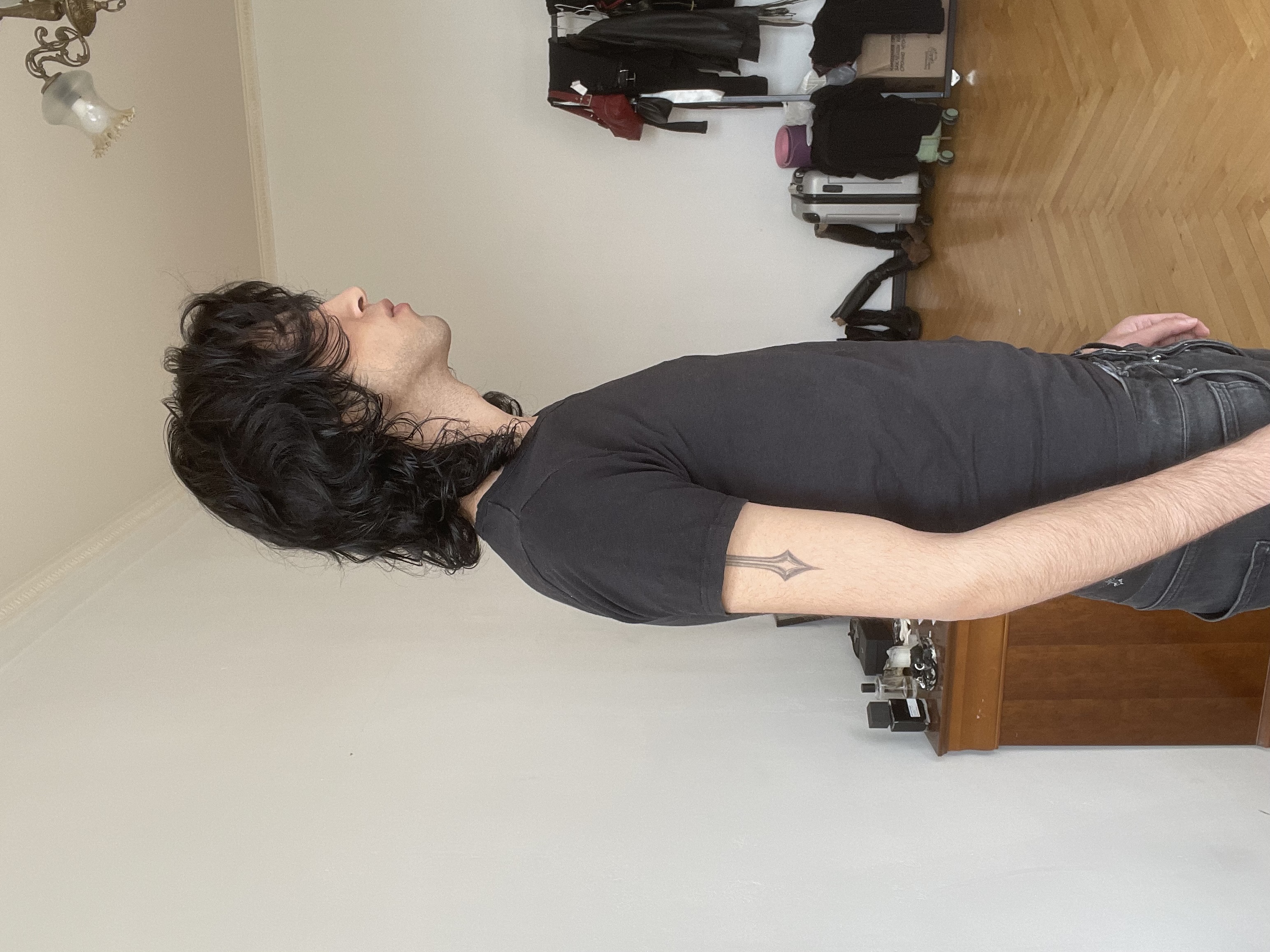 Model Image 4