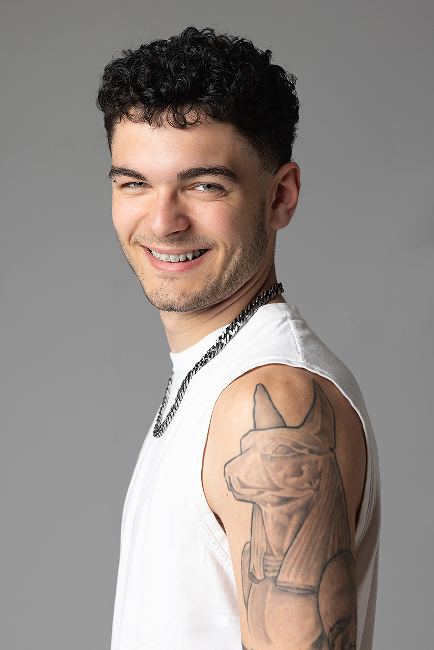 Model Image 3