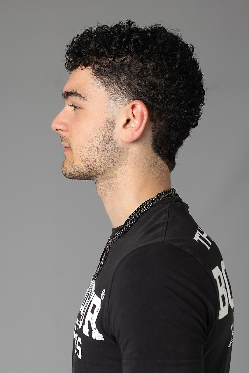 Model Image 4