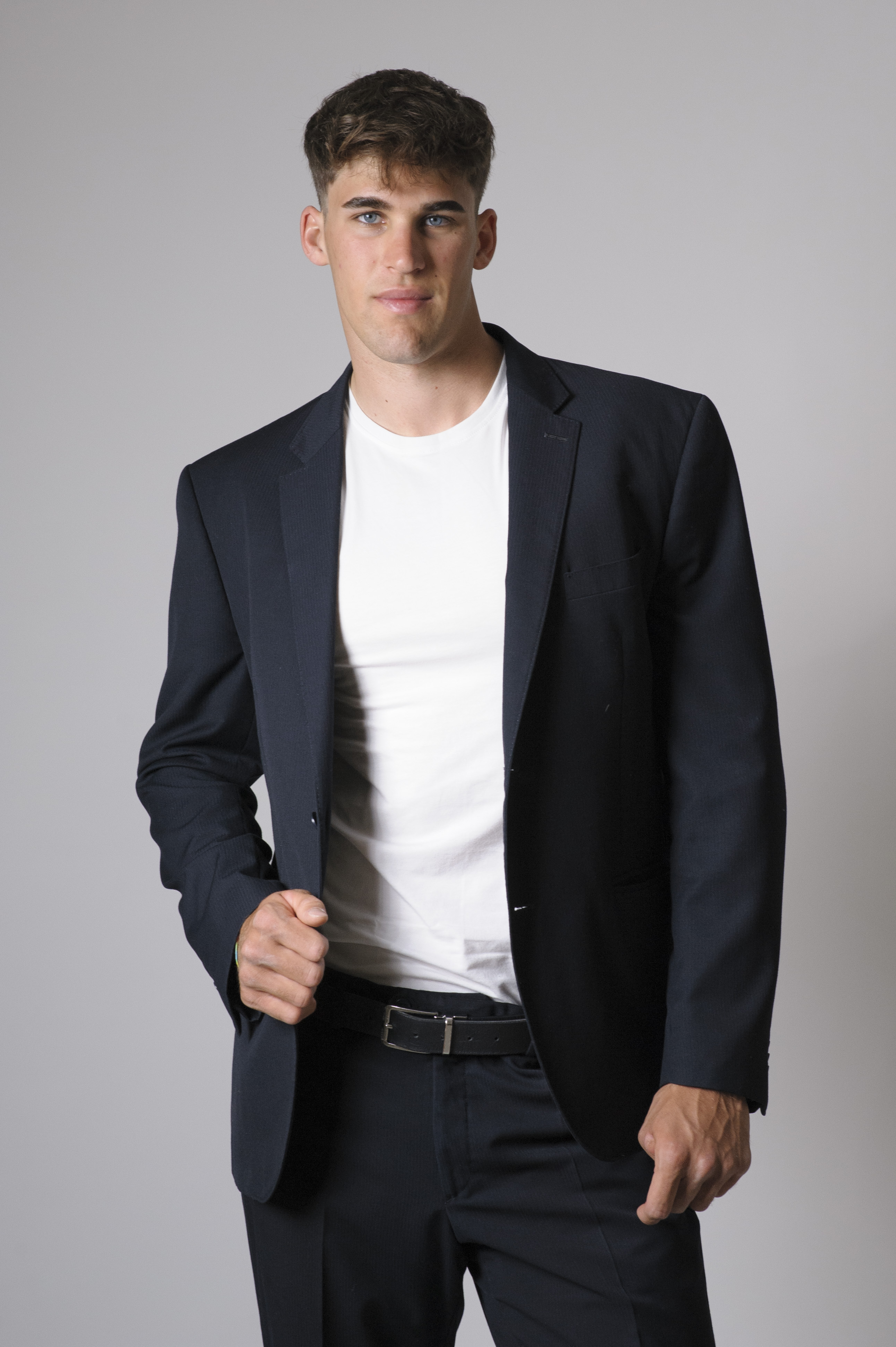 Model Image 4