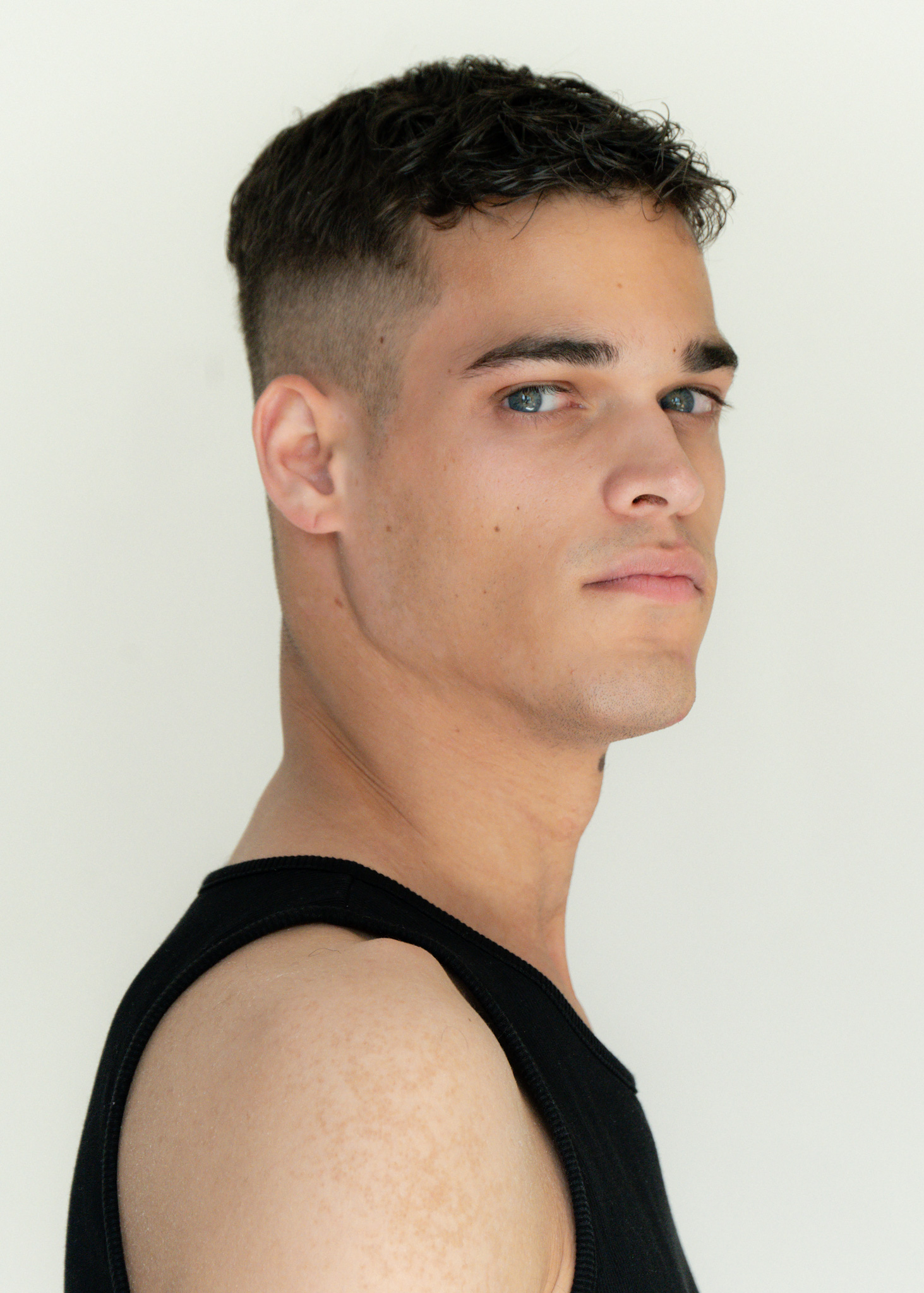 Model Image 3