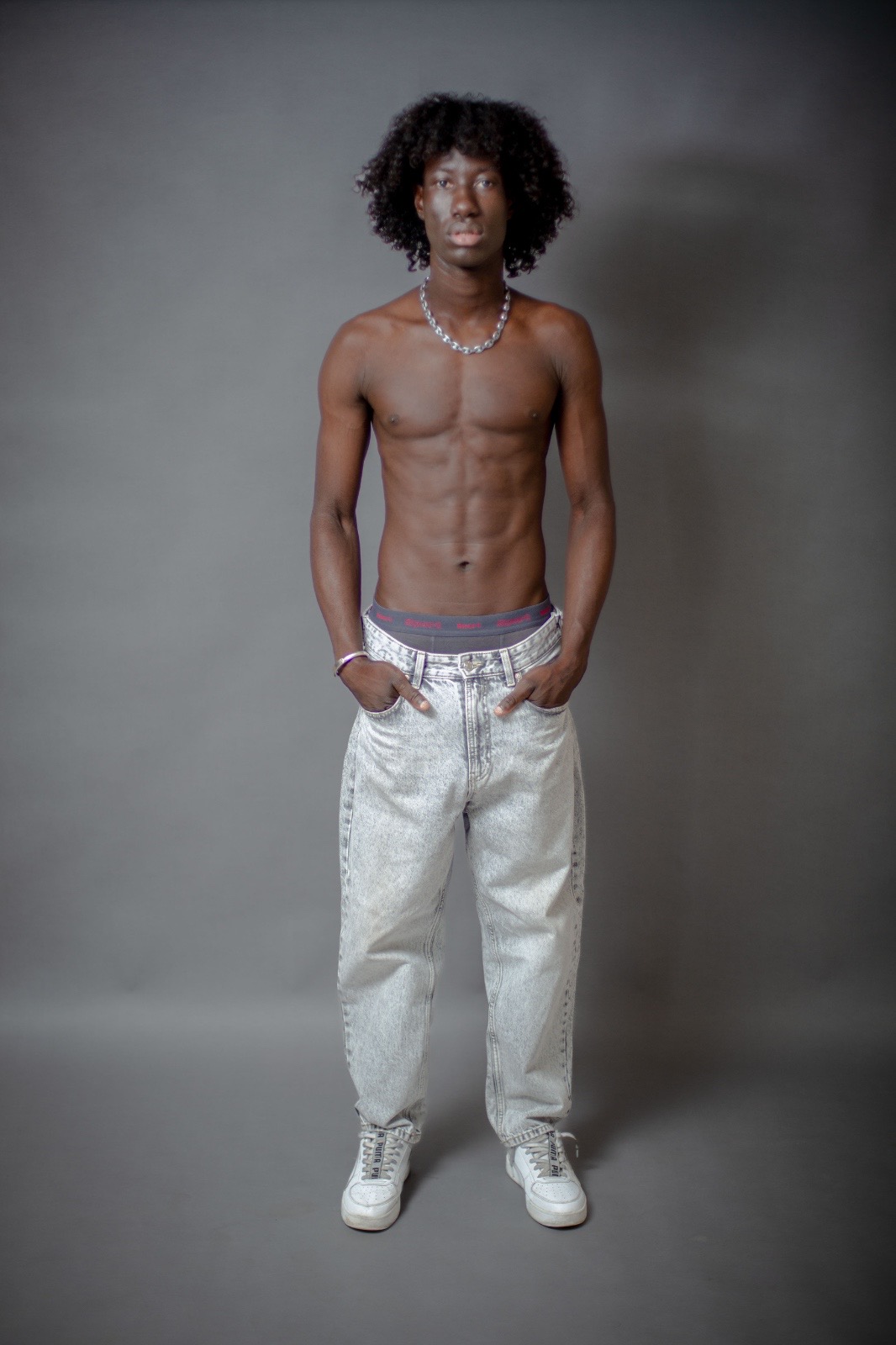 Model Image 2