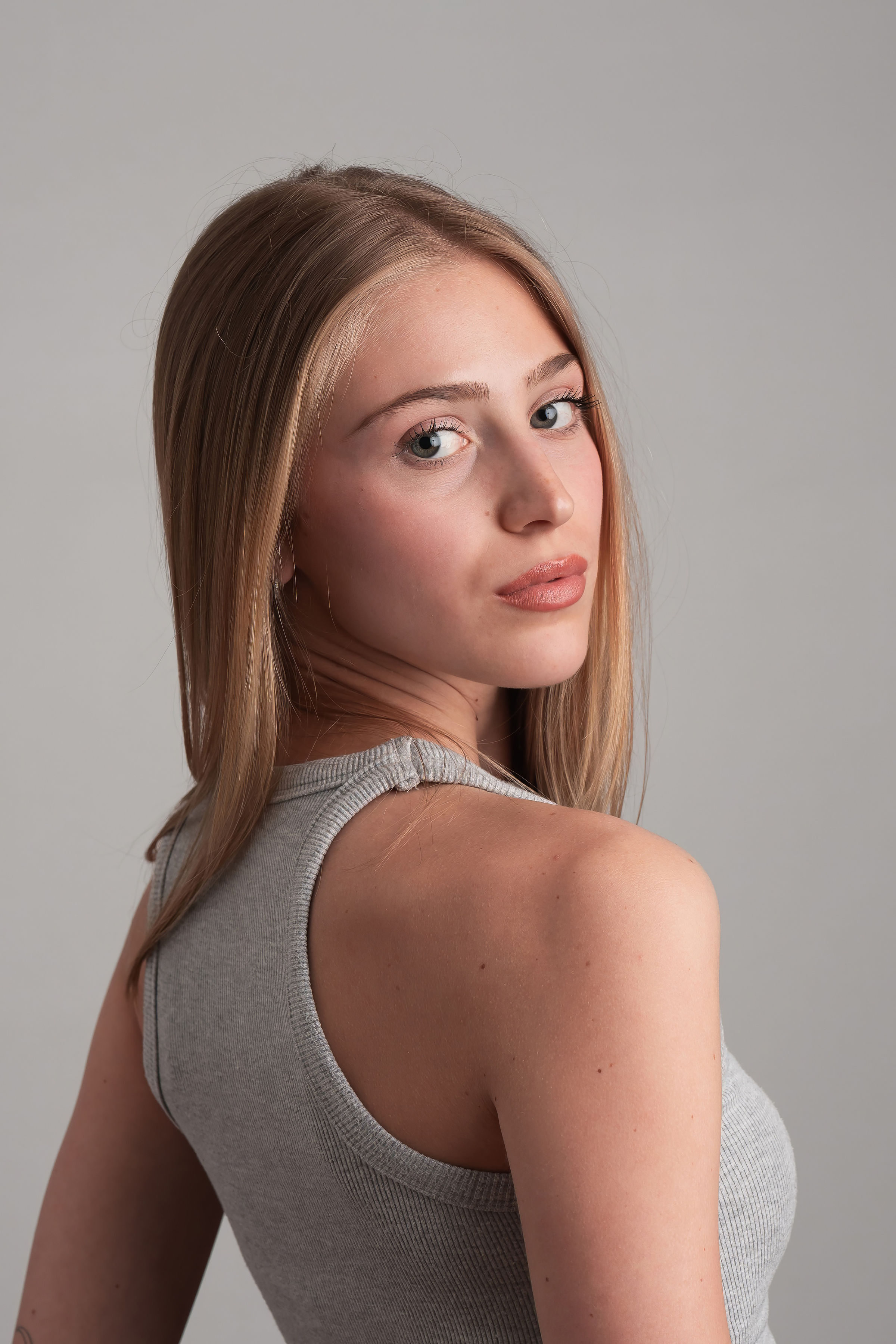 Model Image 3