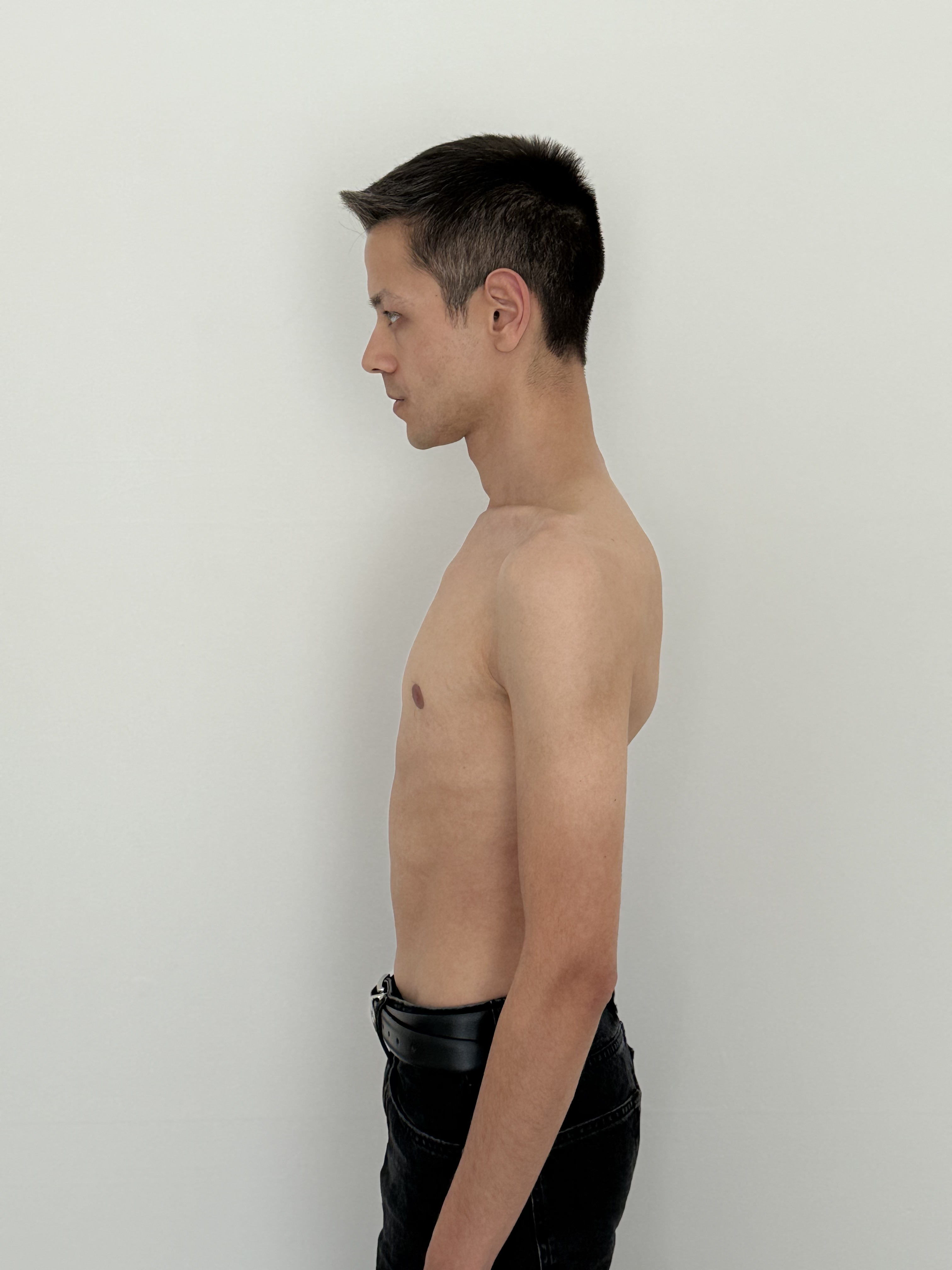 Model Image 4