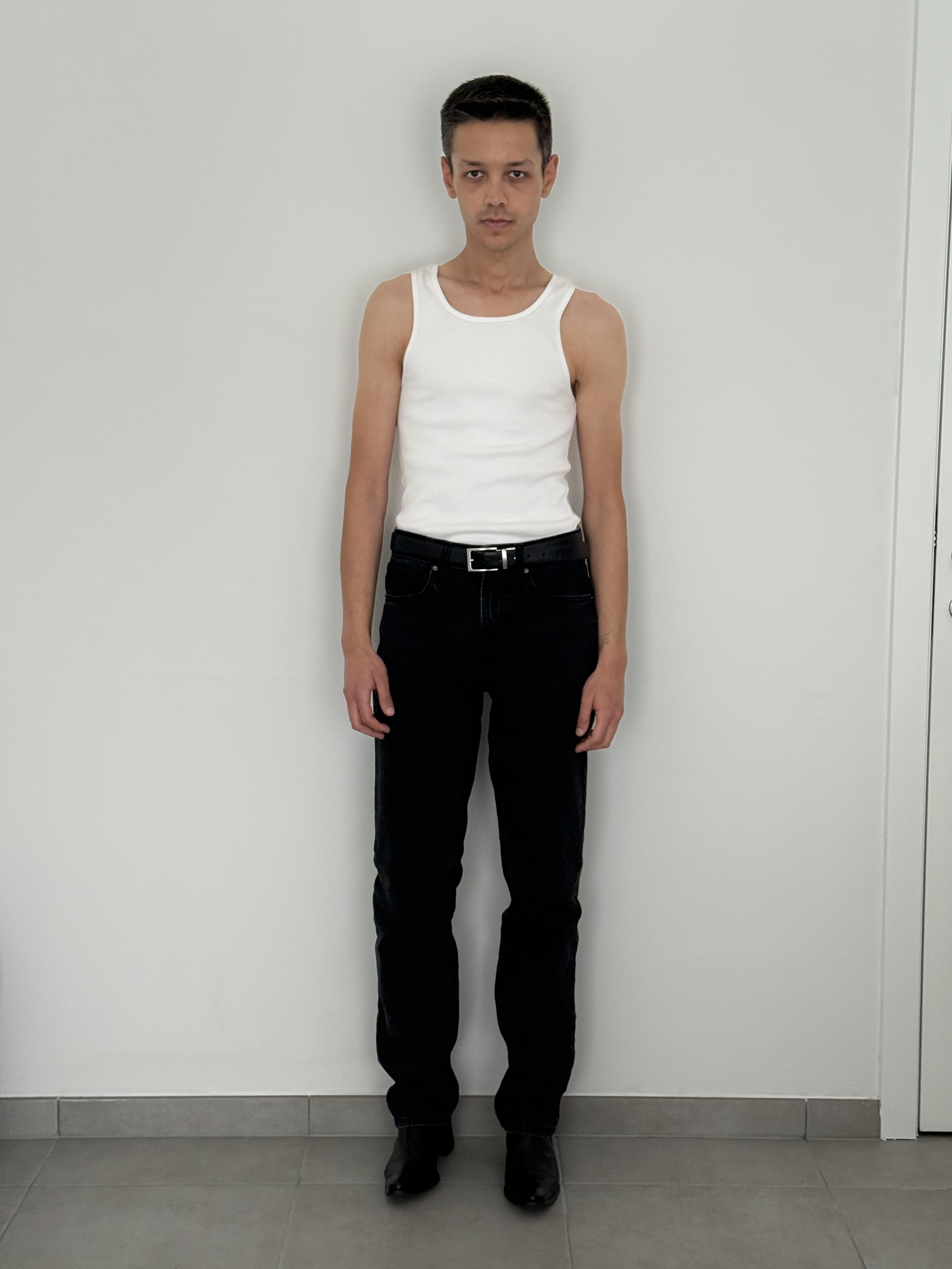 Model Image 2