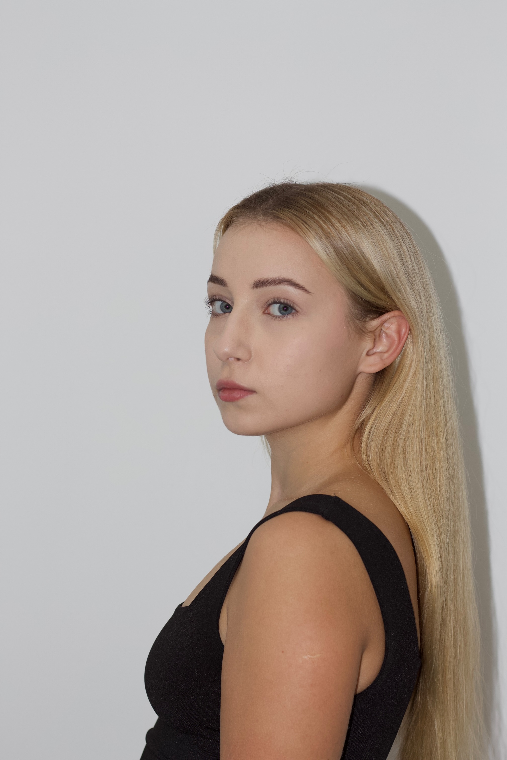 Model Image 3