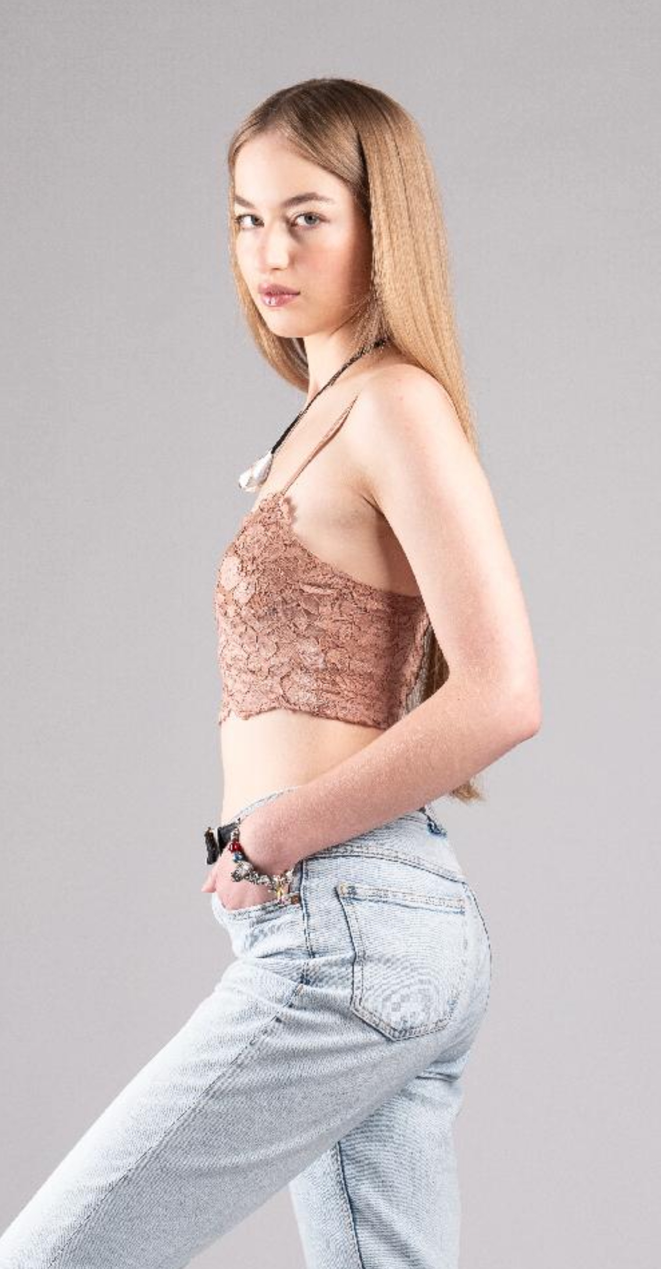 Model Image 3