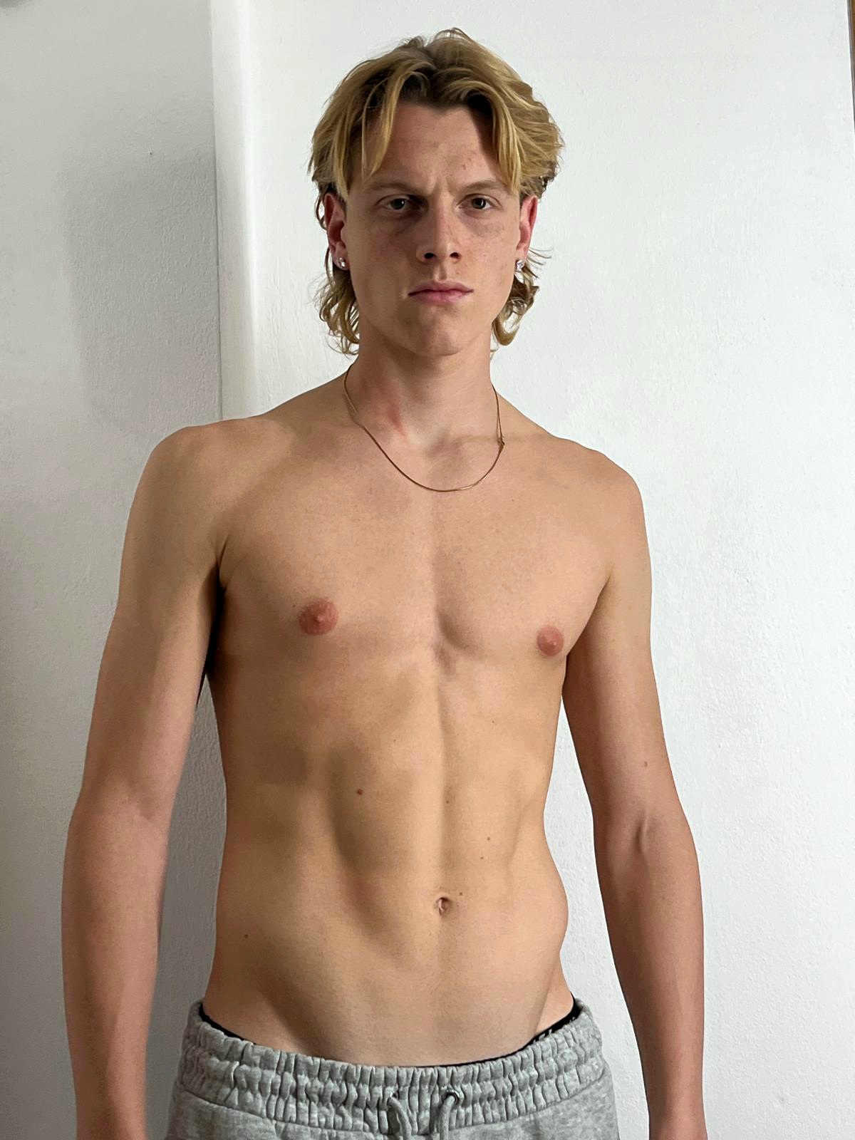 Model Image 2