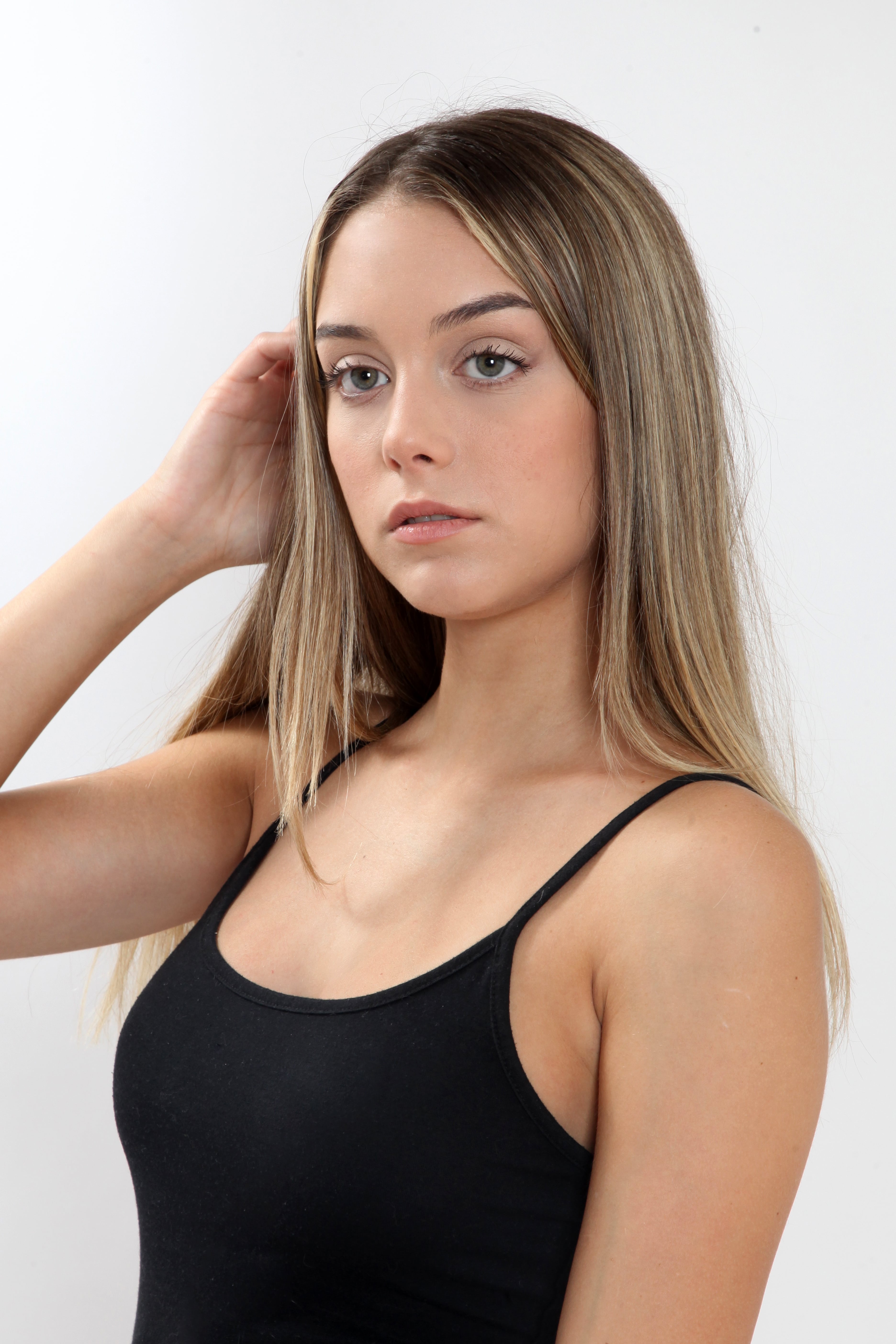 Model Image 3