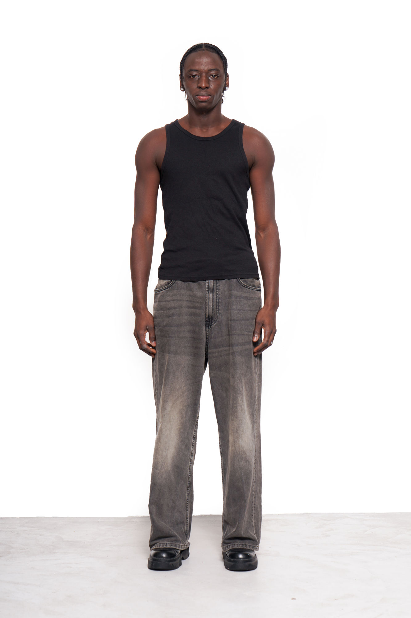 Model Image 2