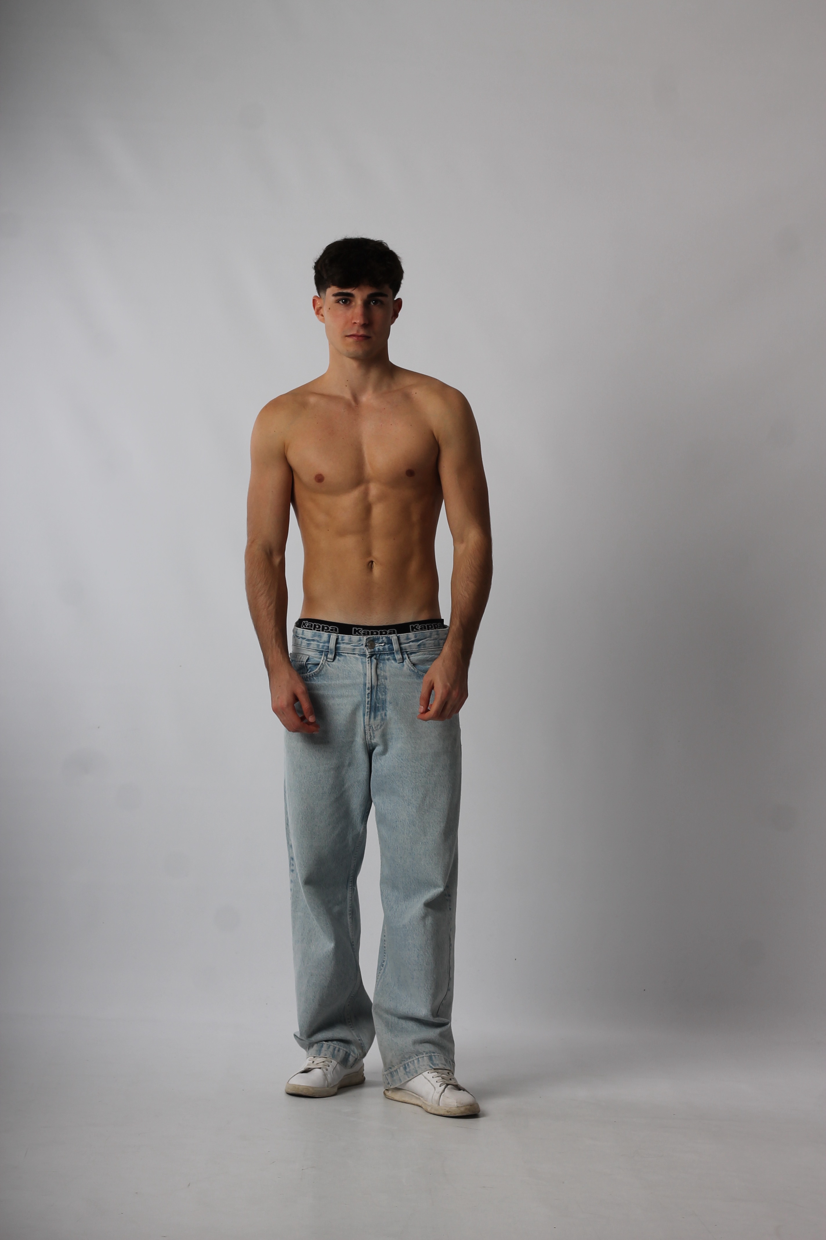 Model Image 2
