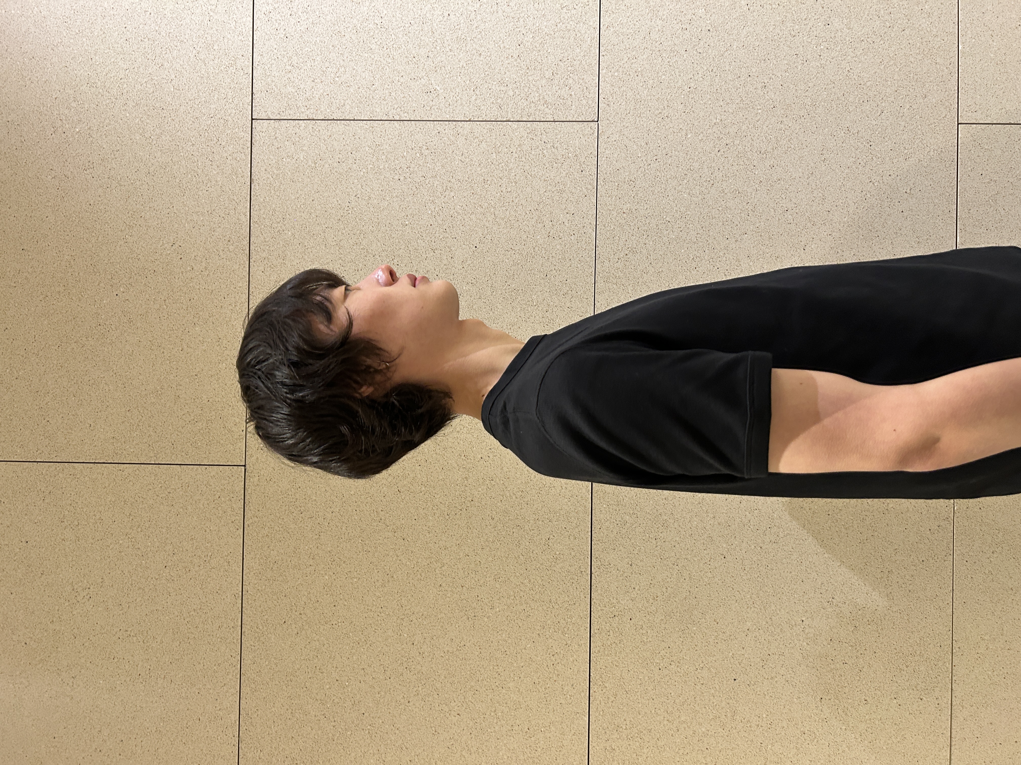 Model Image 4