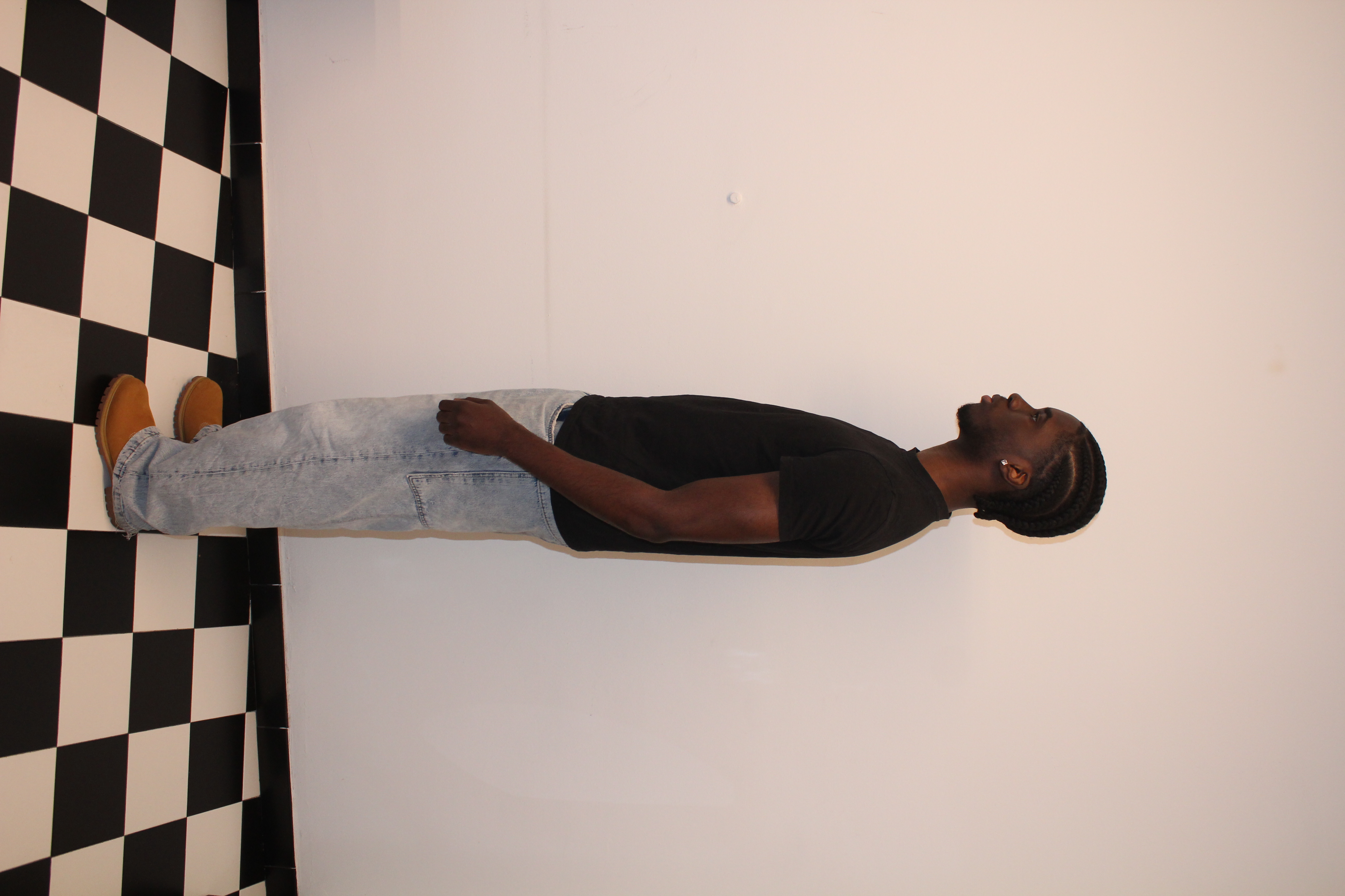 Model Image 3