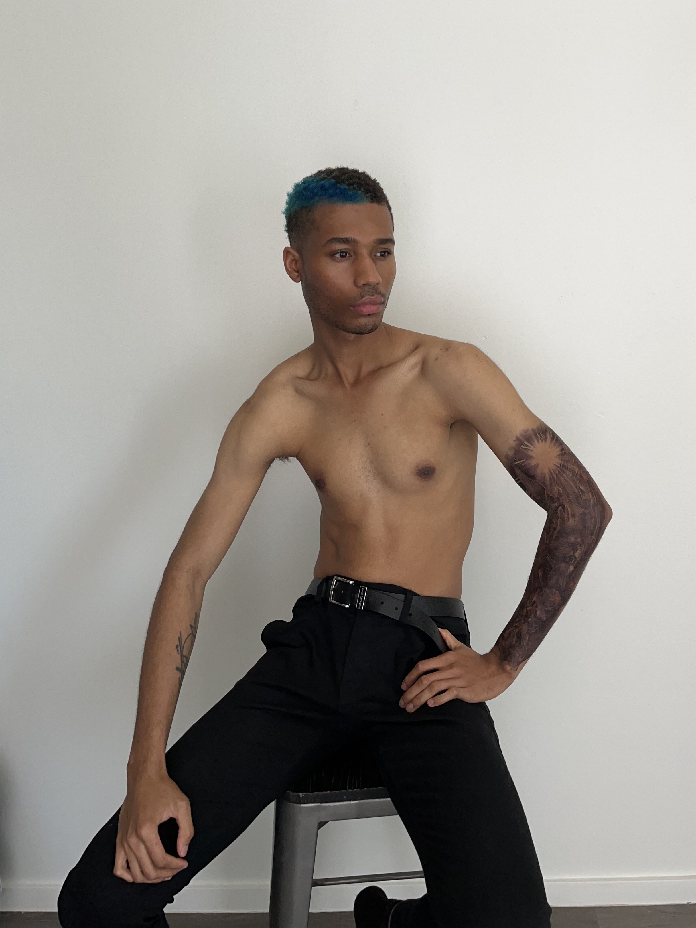 Model Image 4