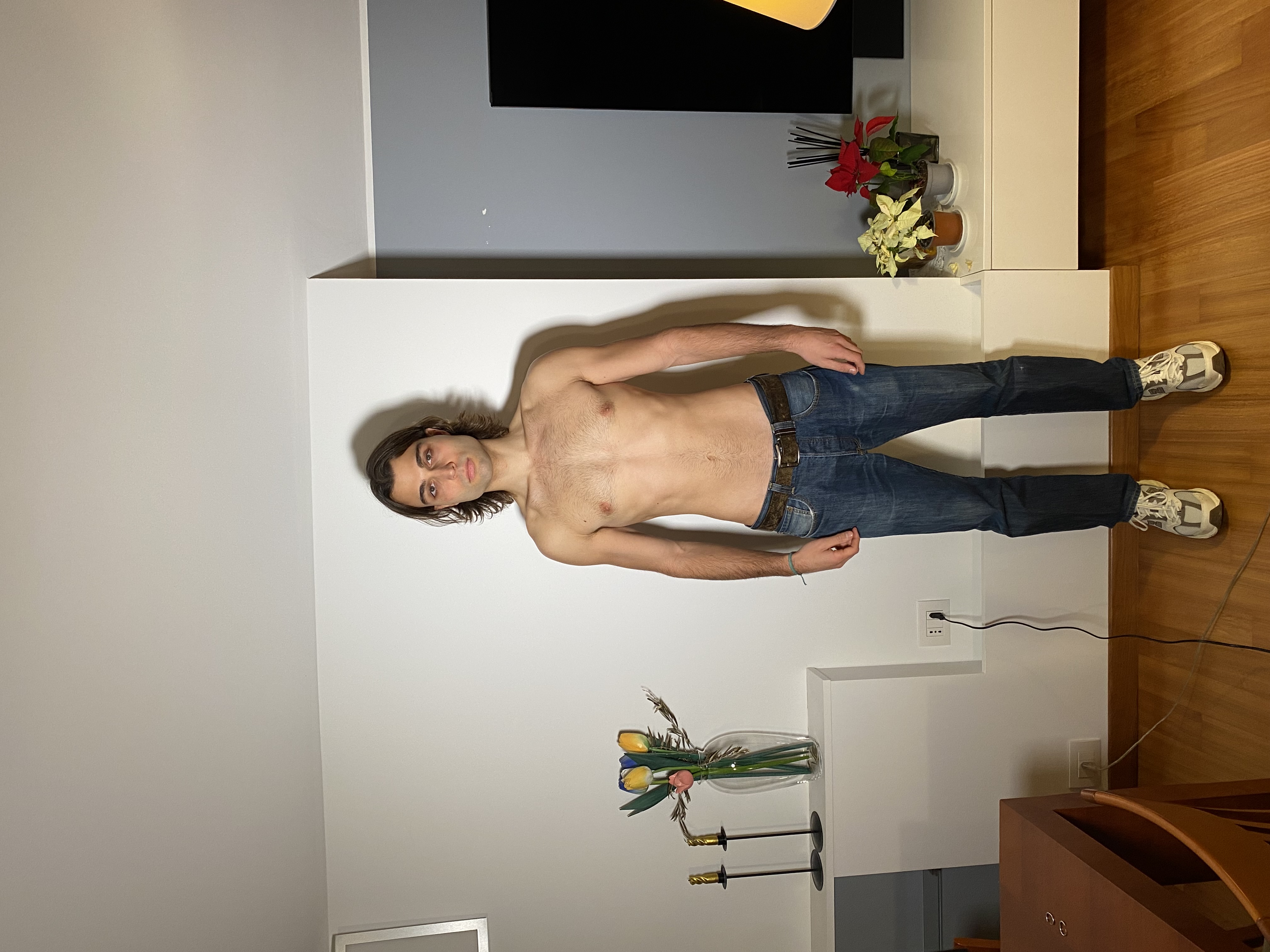 Model Image 2