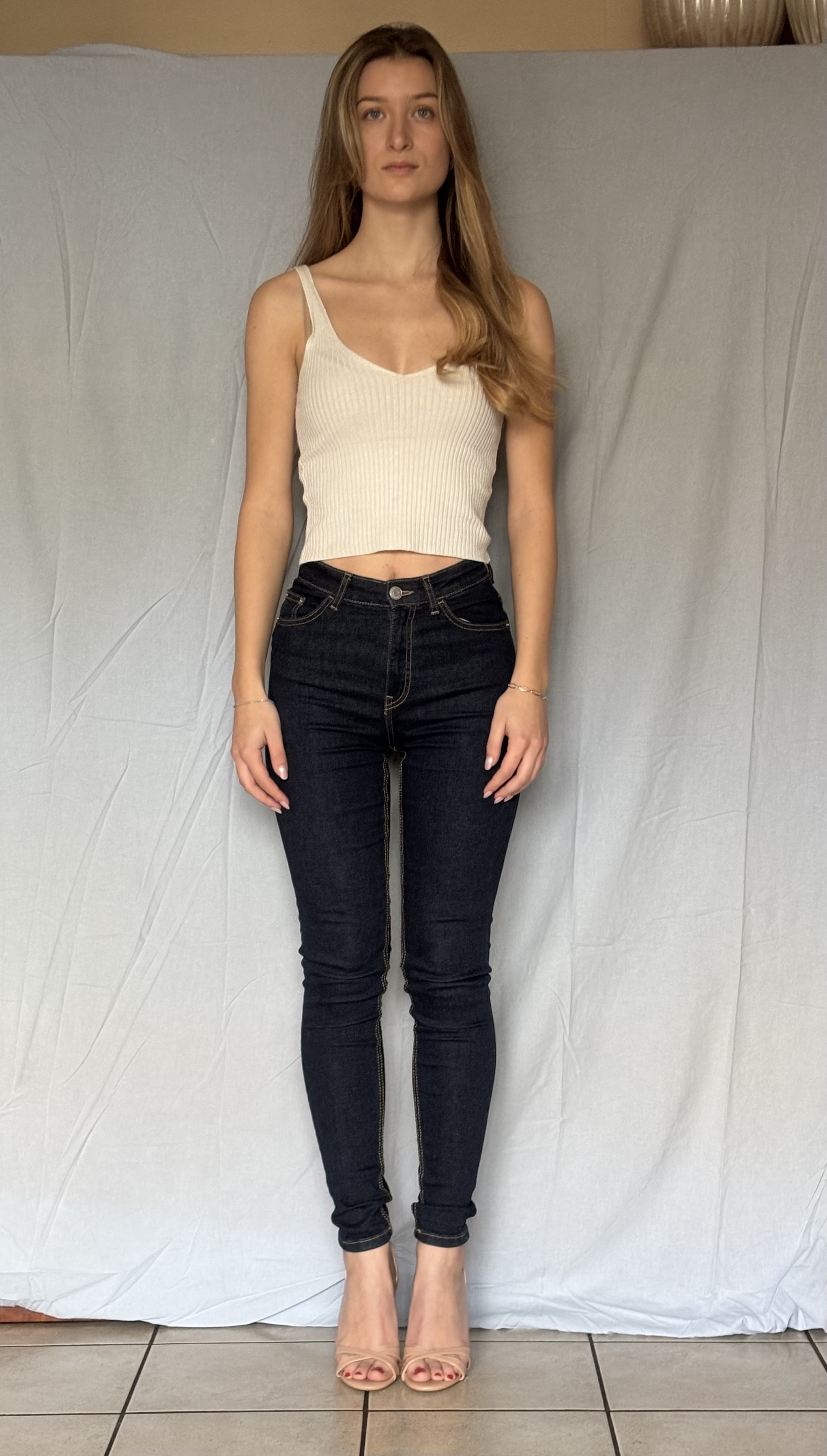 Model Image 2