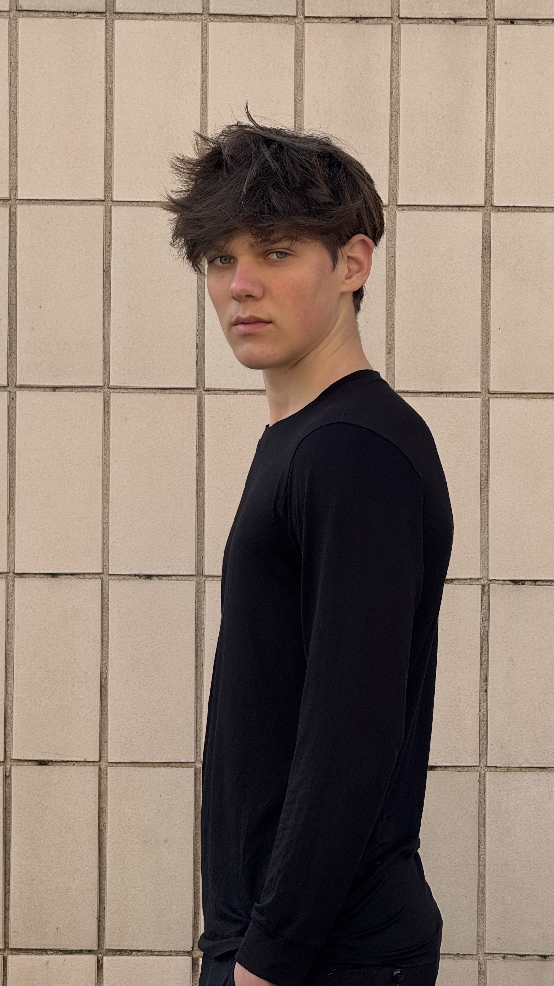 Model Image 4
