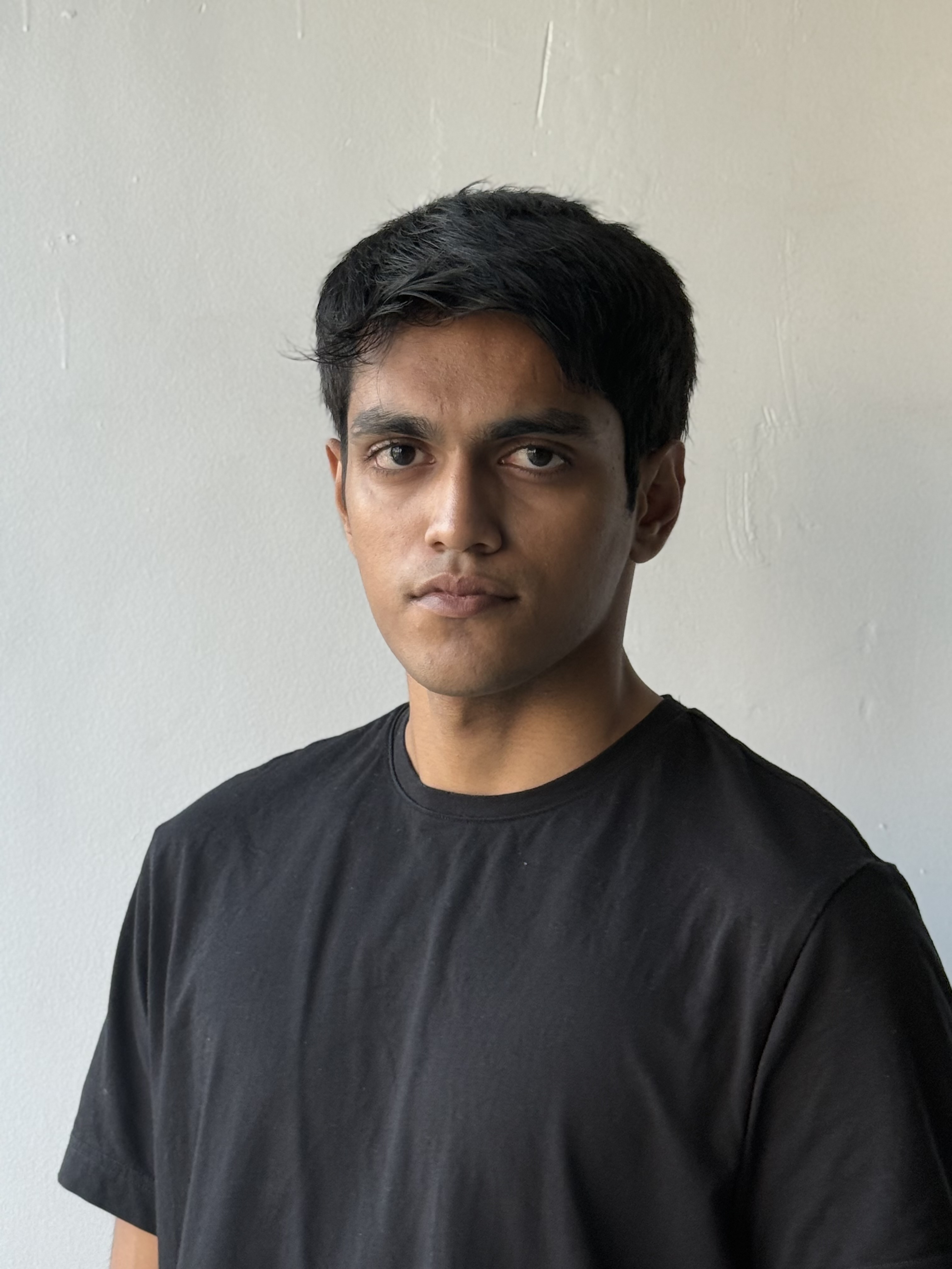 Model Image 3