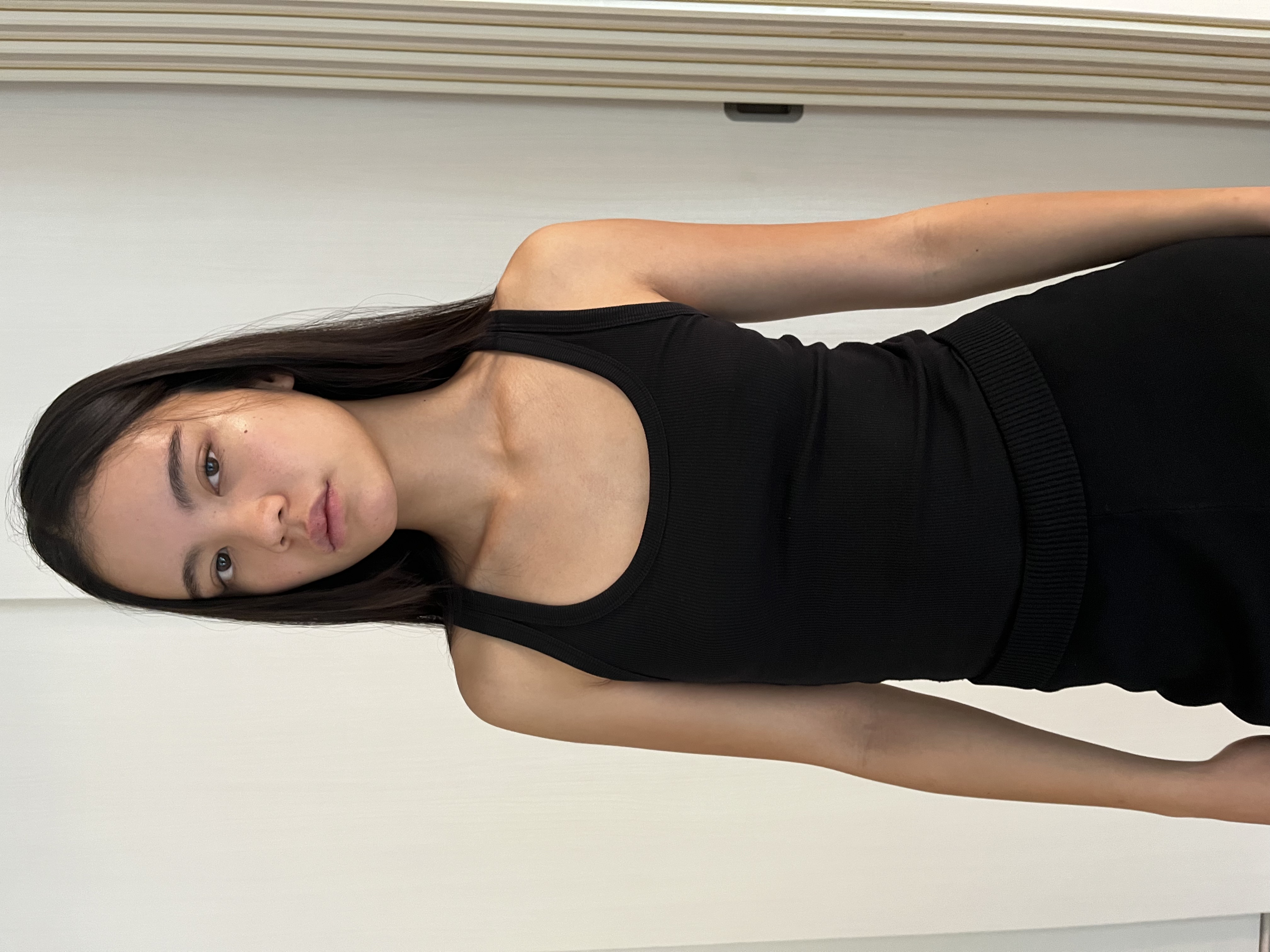 Model Image 4