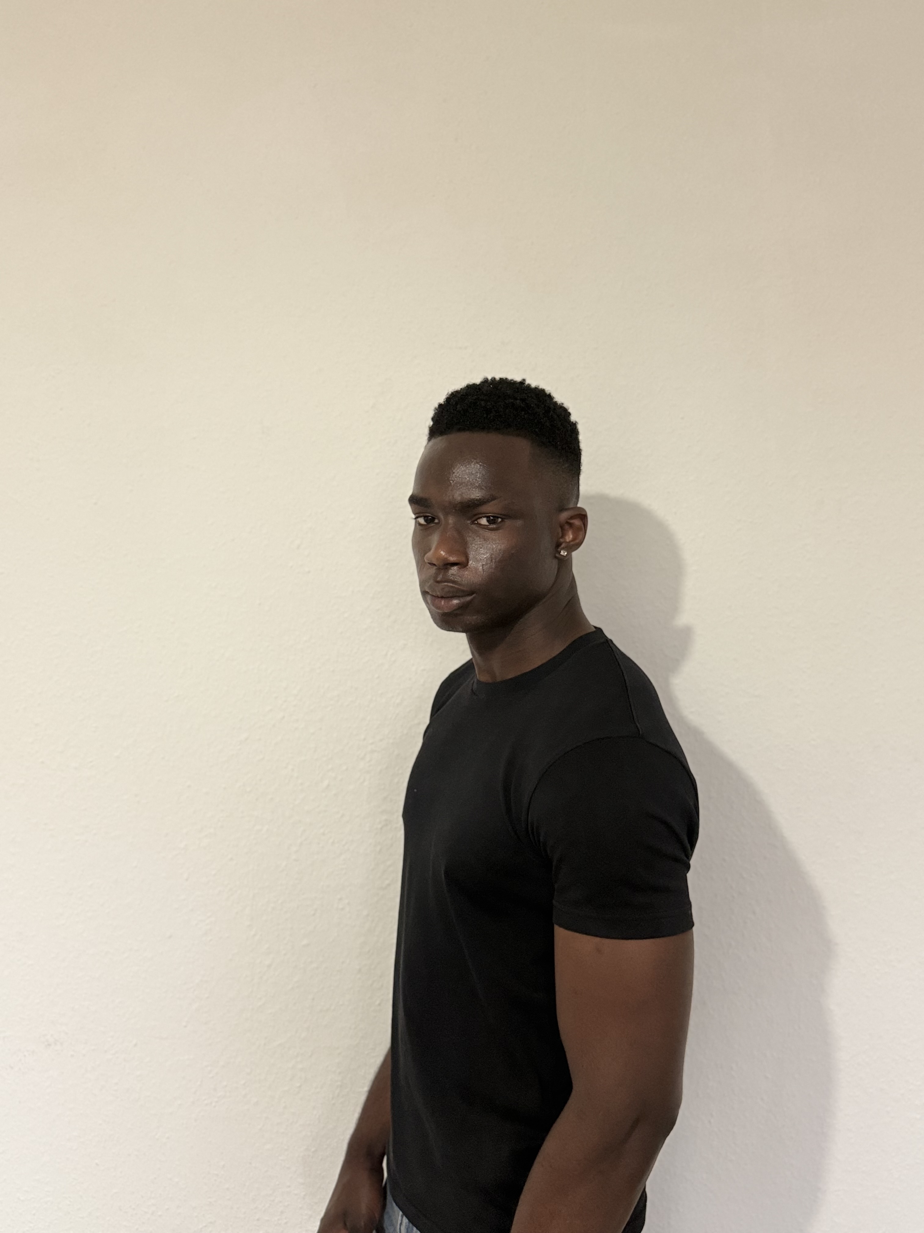 Model Image 3