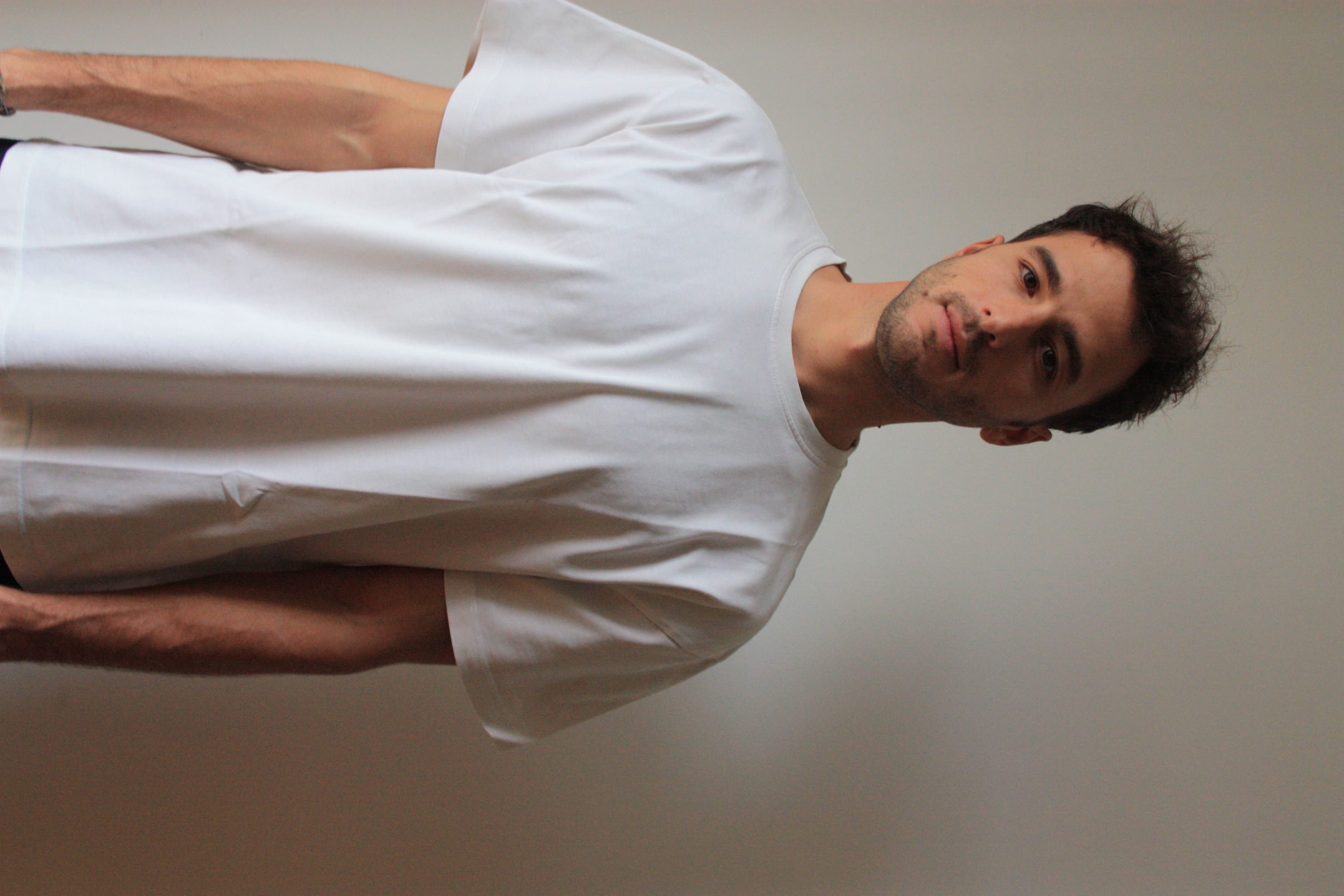 Model Image 4